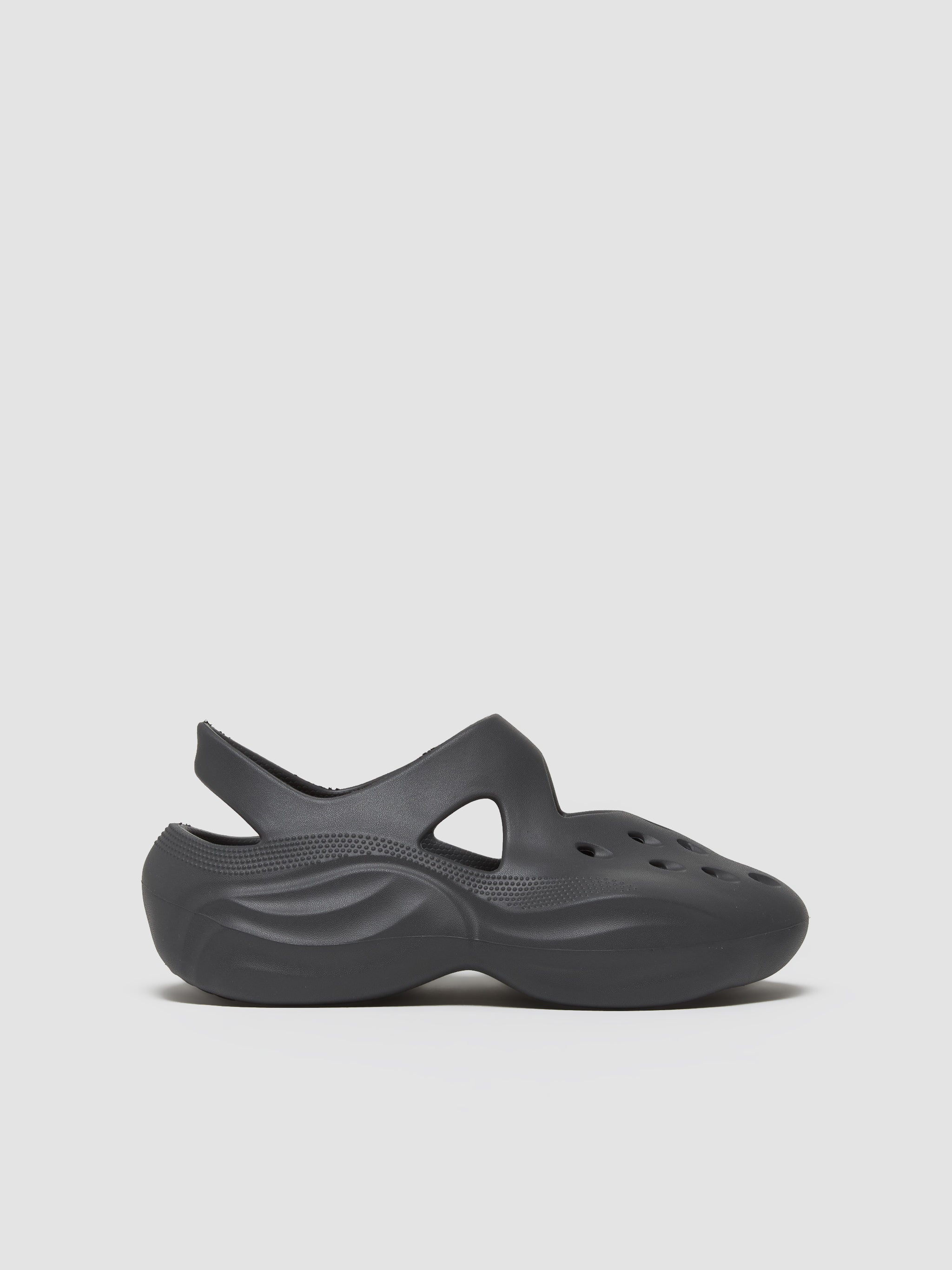 x Dingyun Zhang Diffuser Clog in Black Sand