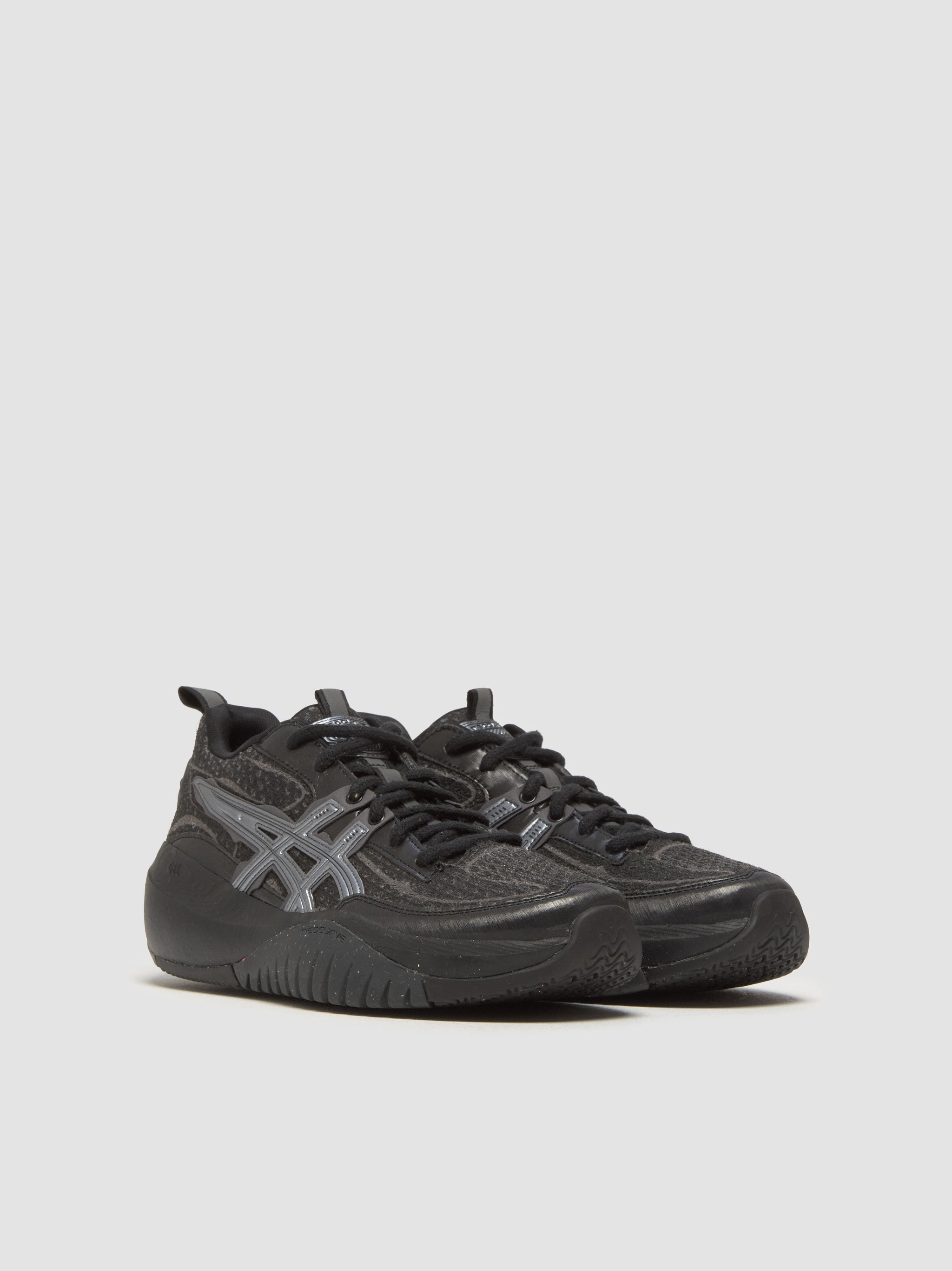NEOCURVE Sneaker in Black & Pure Silver