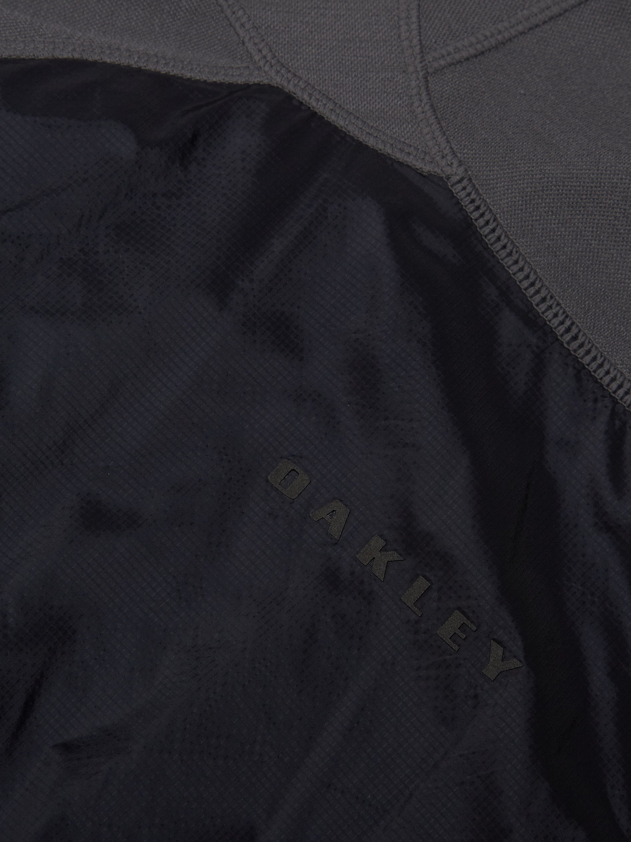 Latitude Flex Longsleeve in Granite Gray