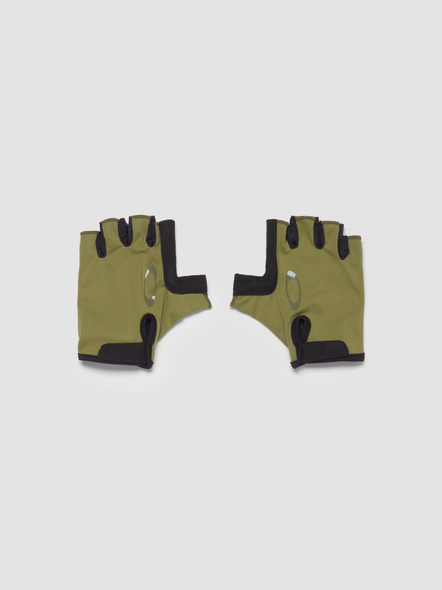 Drops Road Gloves in Fern