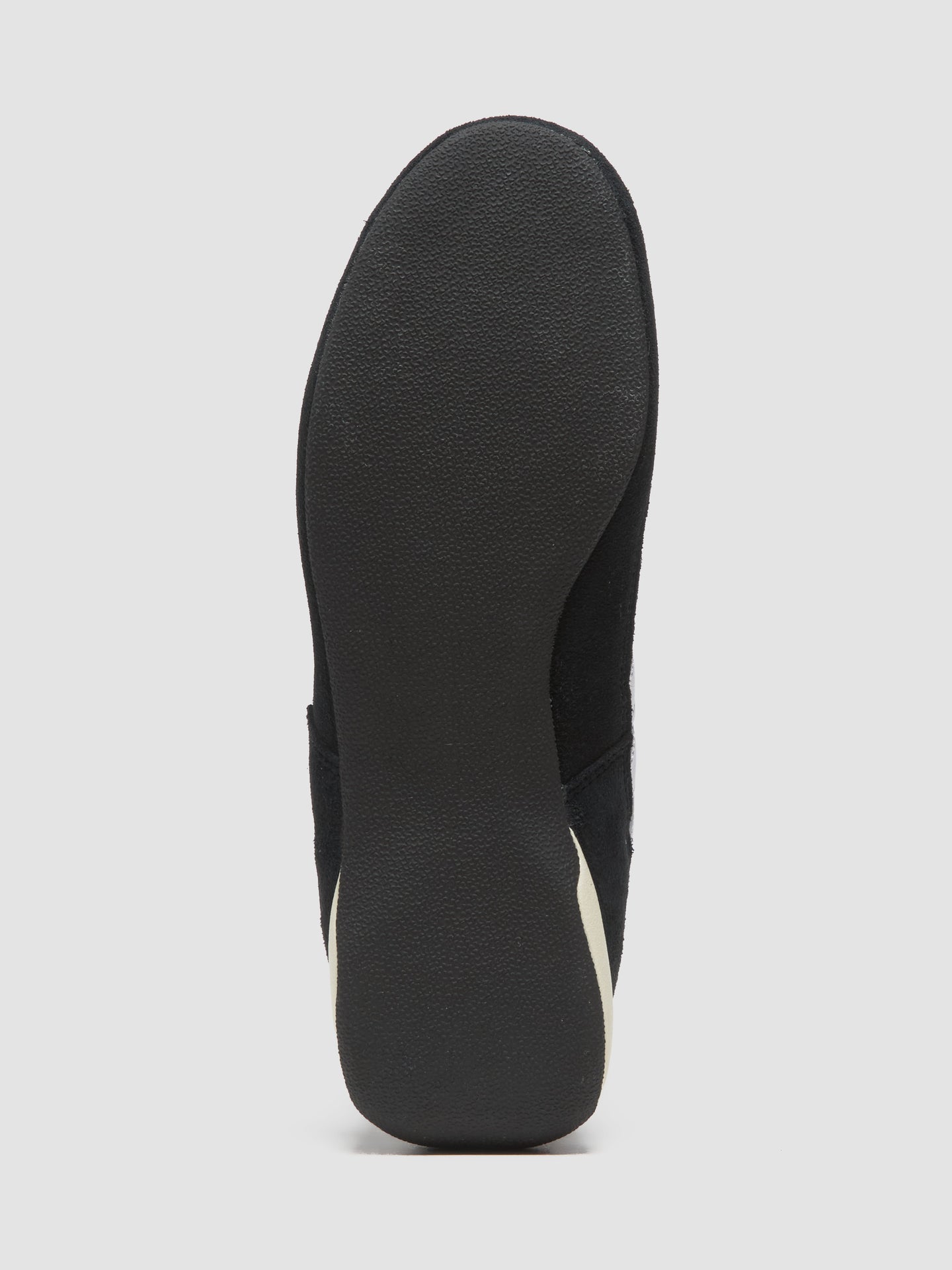 WMNS Rasant Mid Sneaker in Core Black & White
