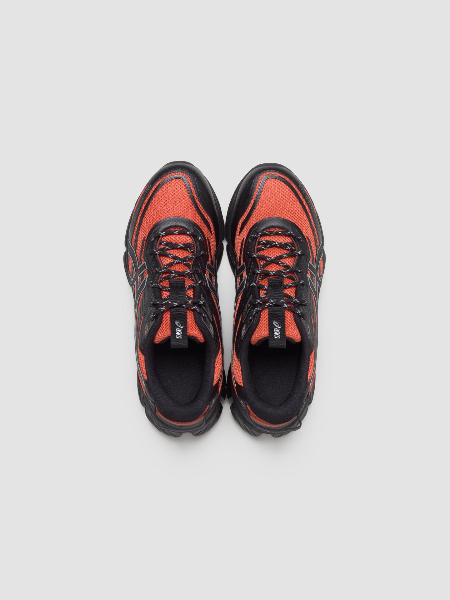 x Lack of Guidance GEL-QUANTUM 360 VIII UTILITY Sneaker in Habanero & Black