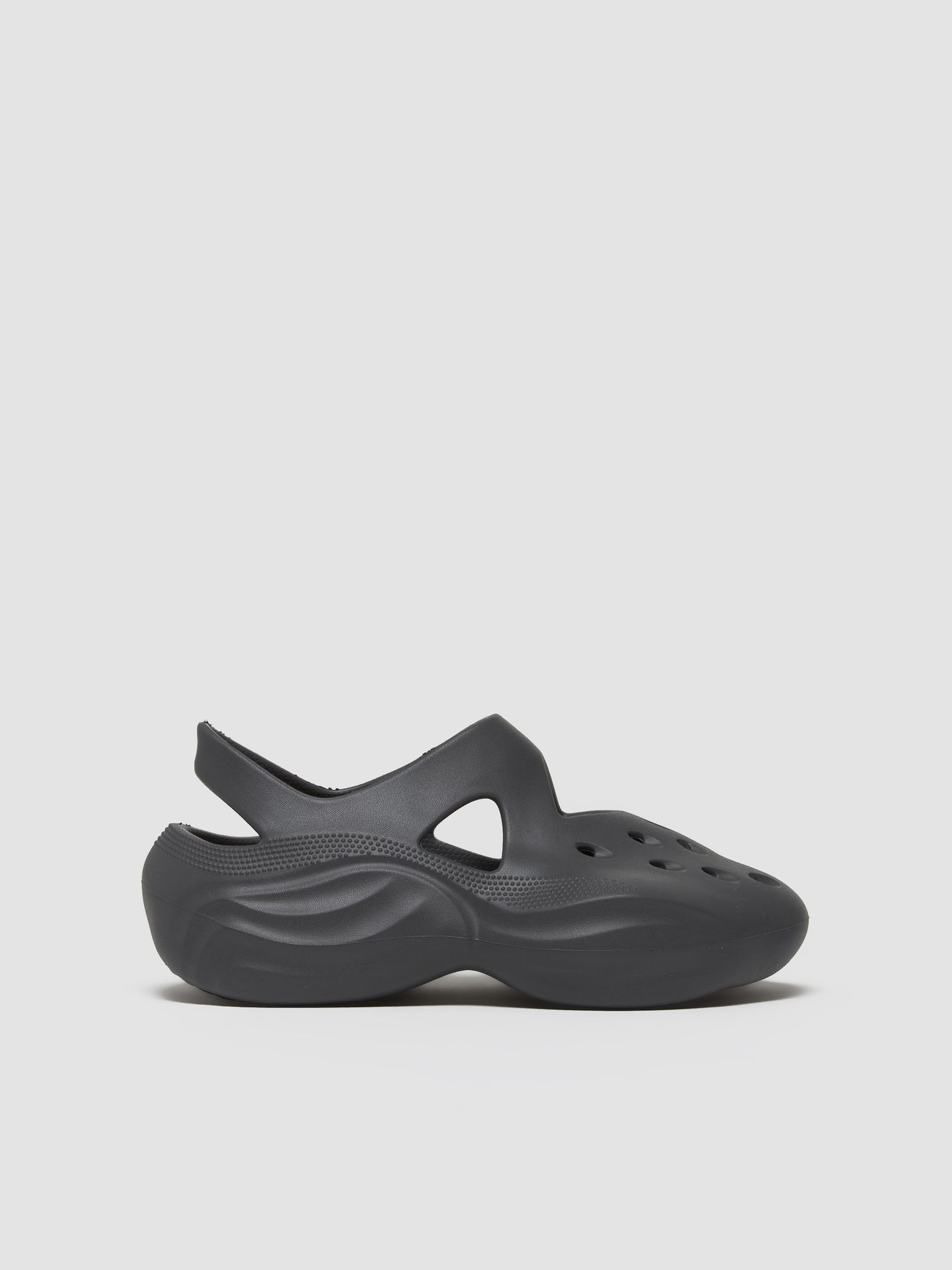 x Dingyun Zhang Diffuser Clog in Black Sand
