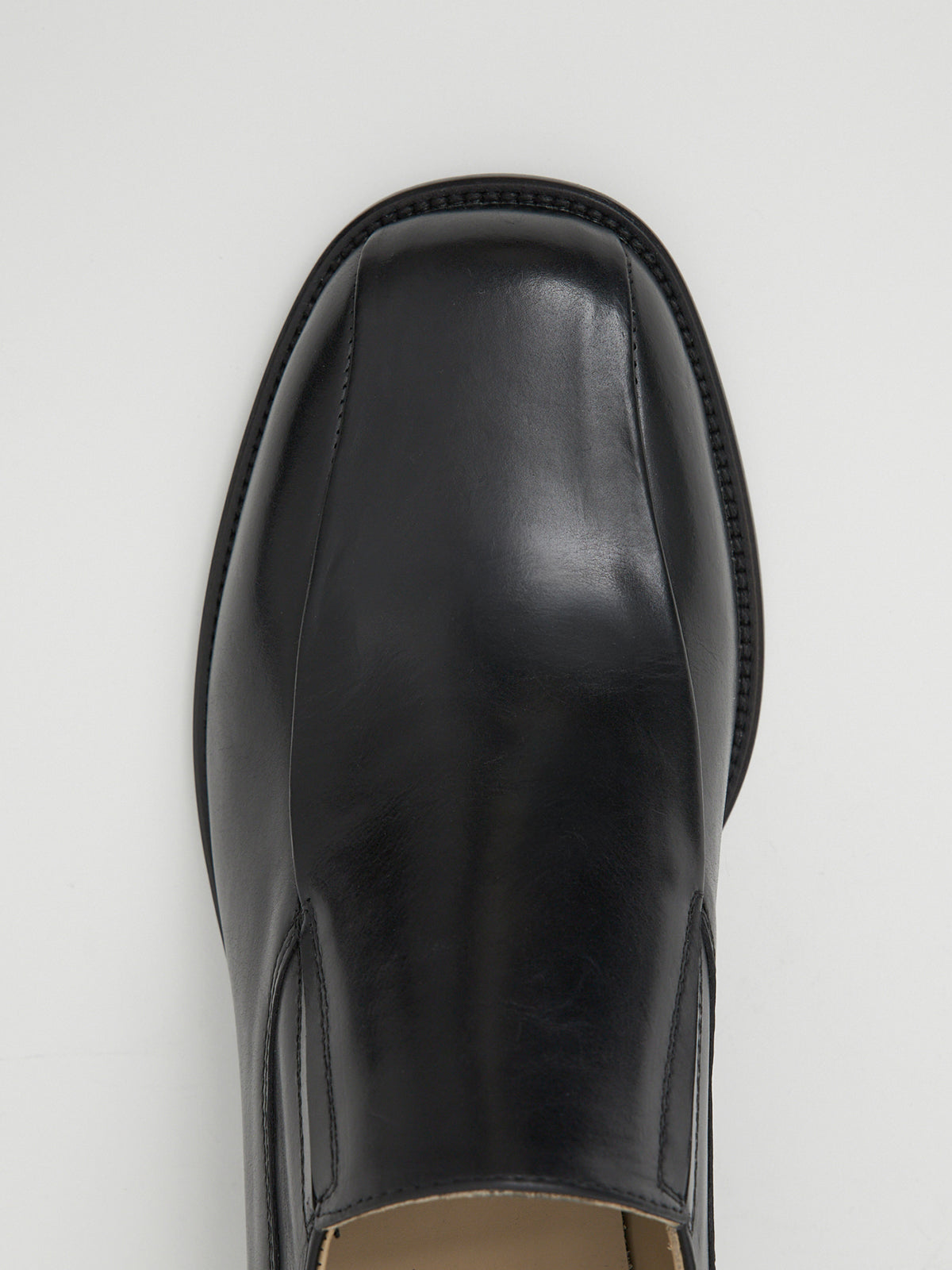 Pedal Pull-up Loafers in Black