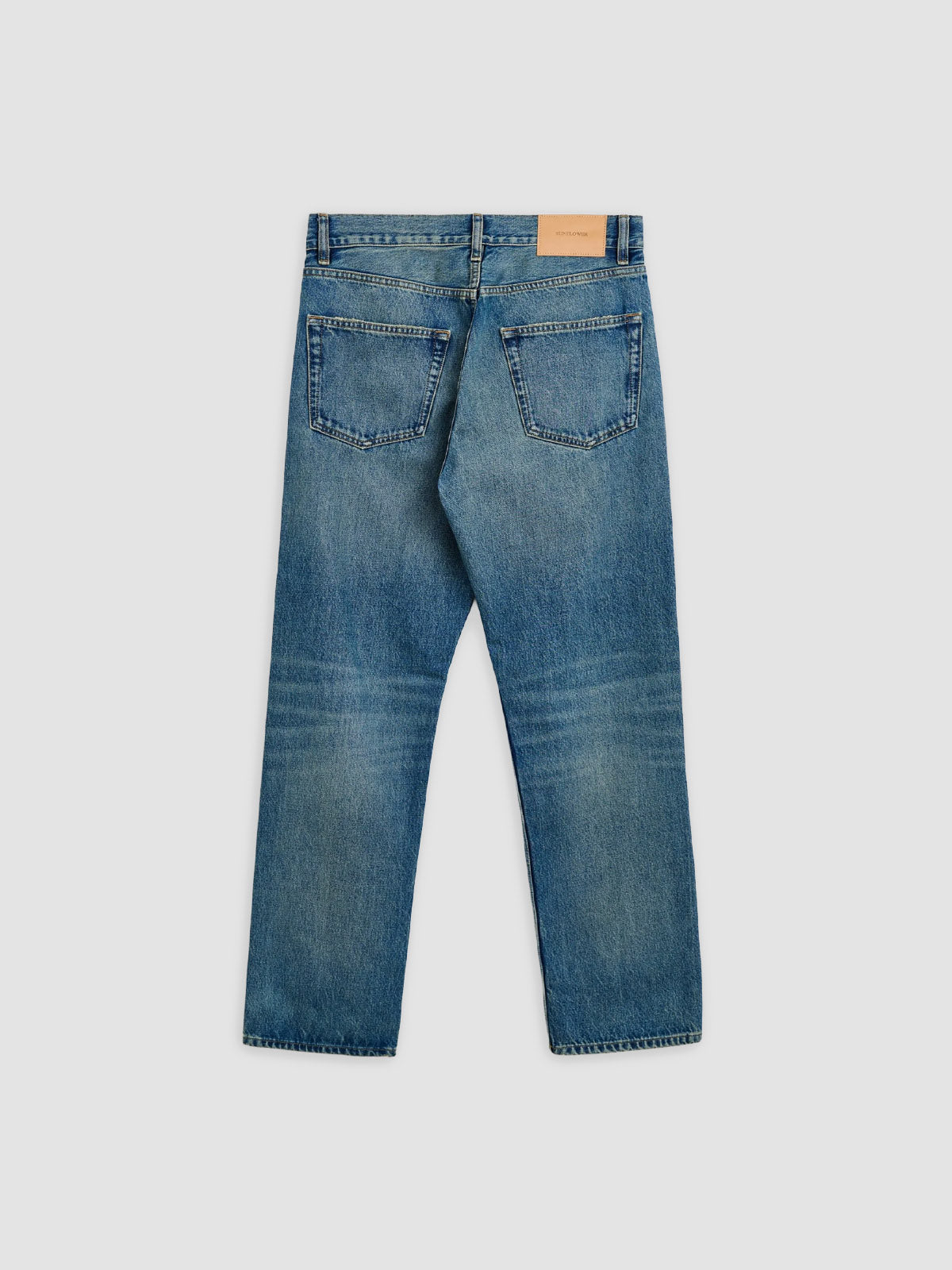 Standard Jeans in Dark Blue Vintage
